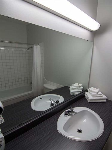 Motel Princesse Chicoutimi Exteriör bild
