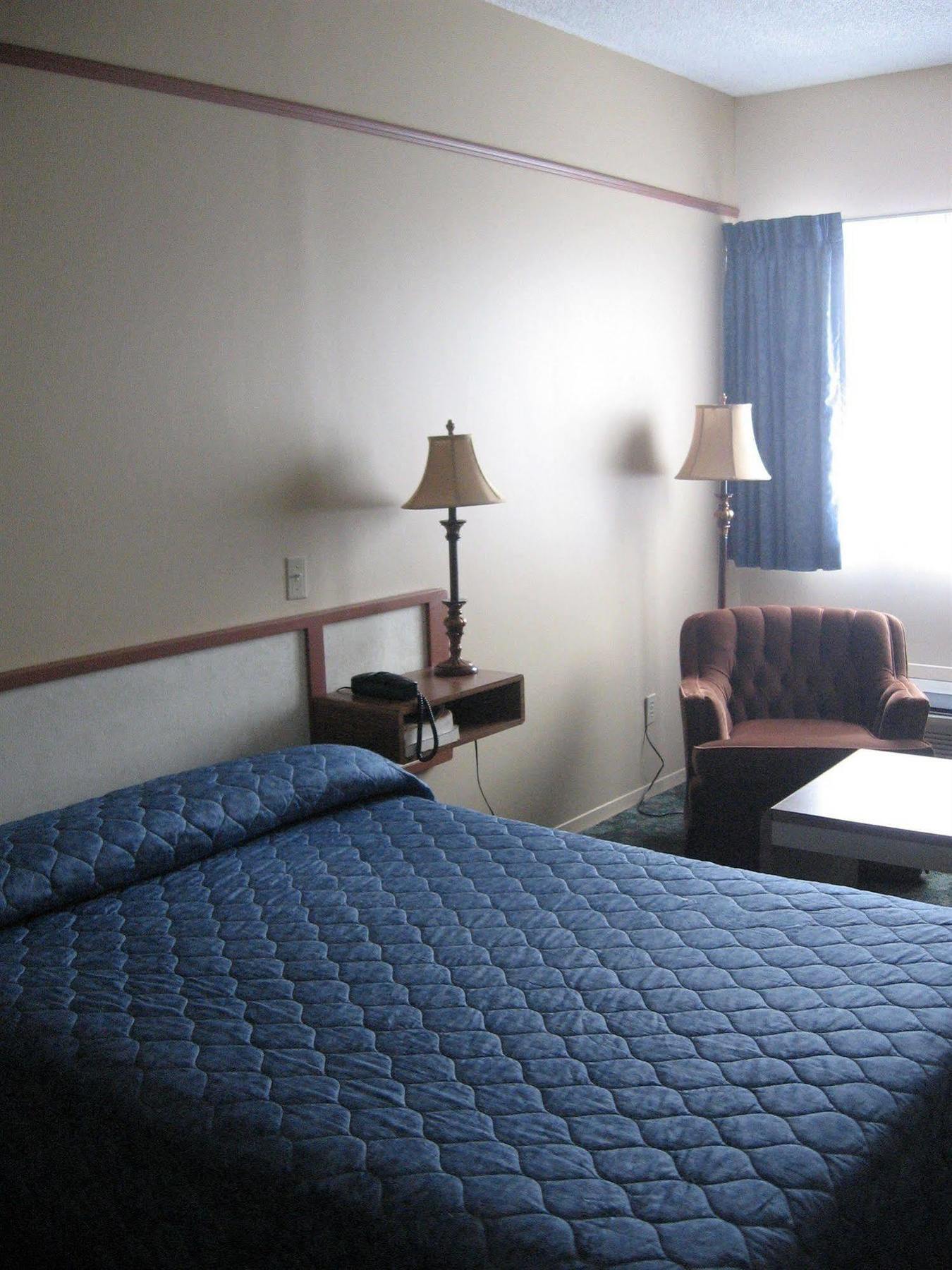 Motel Princesse Chicoutimi Exteriör bild